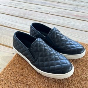 Steve Madden ECENTRCQ BLACK